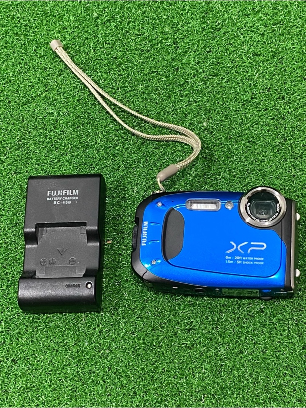 FUJIFILM Blue XP65 16MP 5X Optical Zoom Waterproof Camera